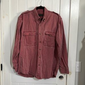 Men’s vintage Flying Scotsman button down shirt. Size large. 100% cotton.